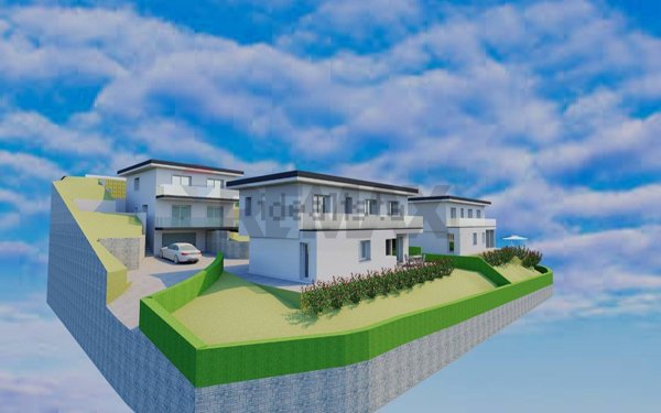 casa indipendente in vendita a Luino