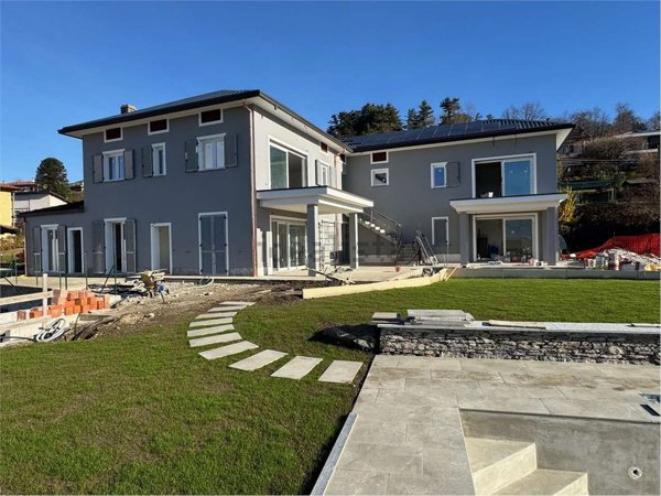 appartamento in vendita a Luino