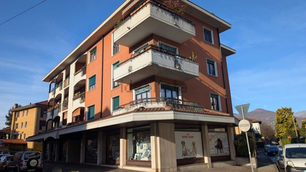 appartamento in vendita a Luino