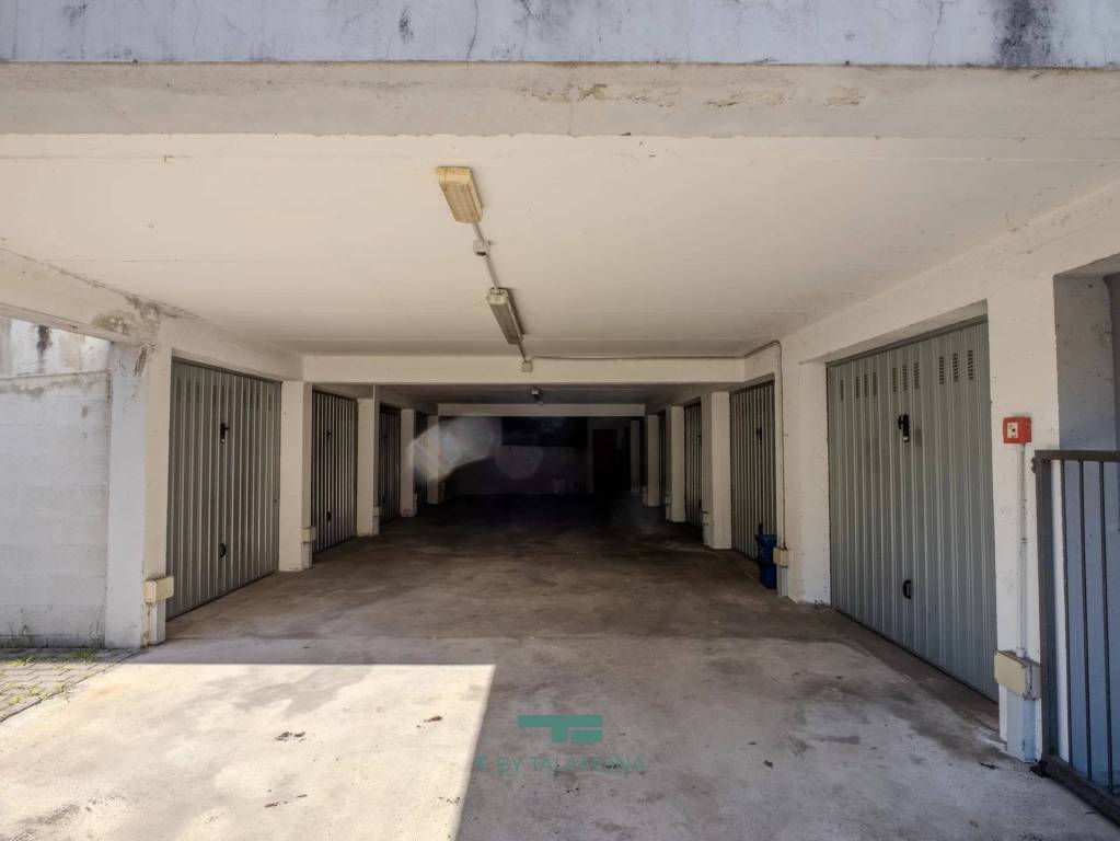 appartamento in vendita a Luino in zona Poppino