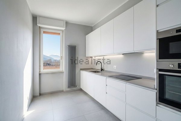 appartamento in vendita a Luino