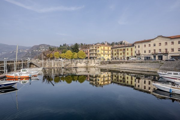 intera palazzina in vendita a Luino