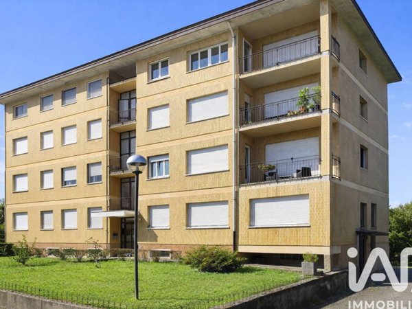 appartamento in vendita a Luino in zona San Pietro