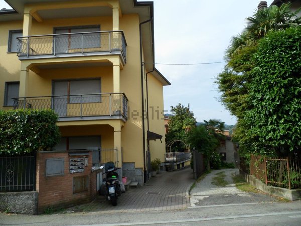 appartamento in vendita a Luino