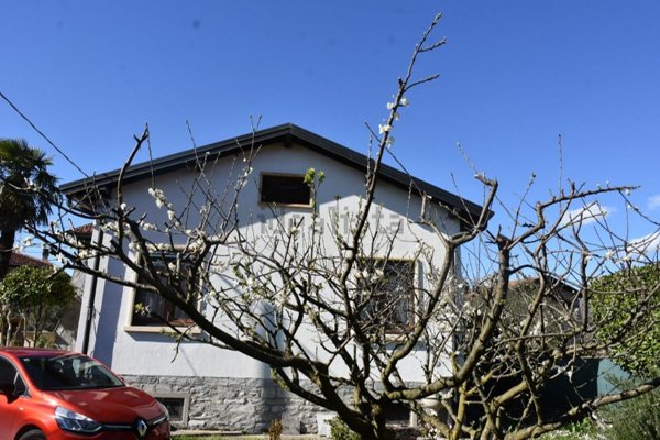 appartamento in vendita a Luino