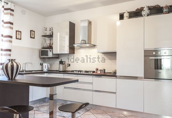 casa indipendente in vendita a Luino