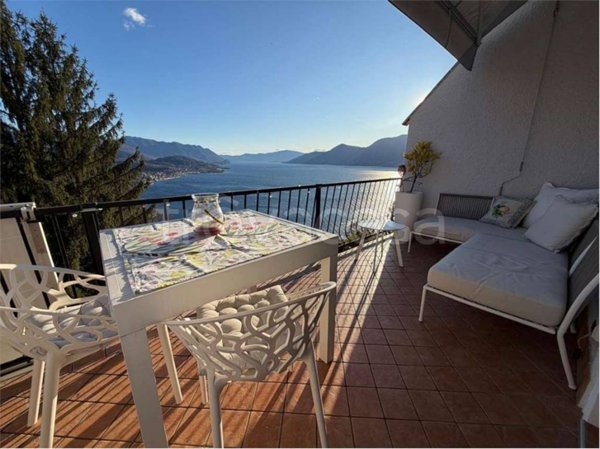 appartamento in vendita a Luino in zona Bonga