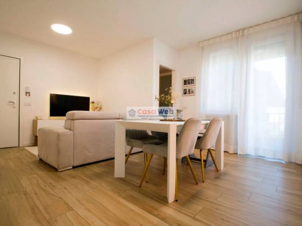 appartamento in vendita a Luino