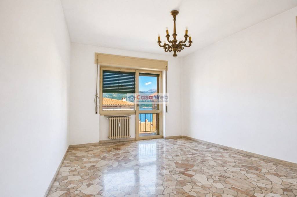 appartamento in vendita a Luino