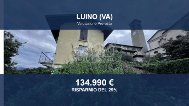 casa indipendente in vendita a Luino in zona Voldomino