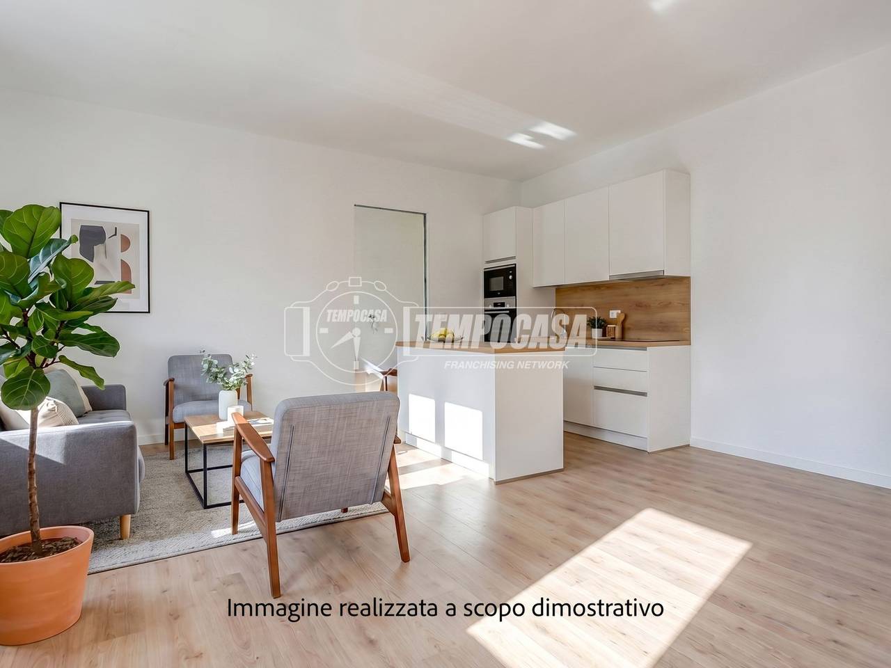 appartamento in vendita a Luino in zona San Pietro