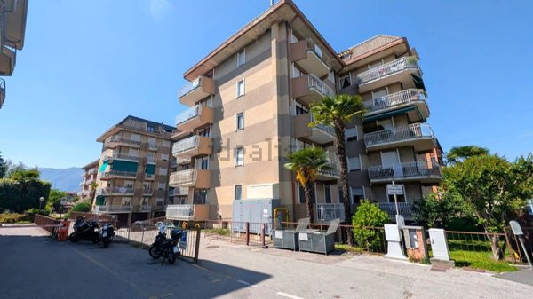 appartamento in vendita a Luino in zona San Pietro