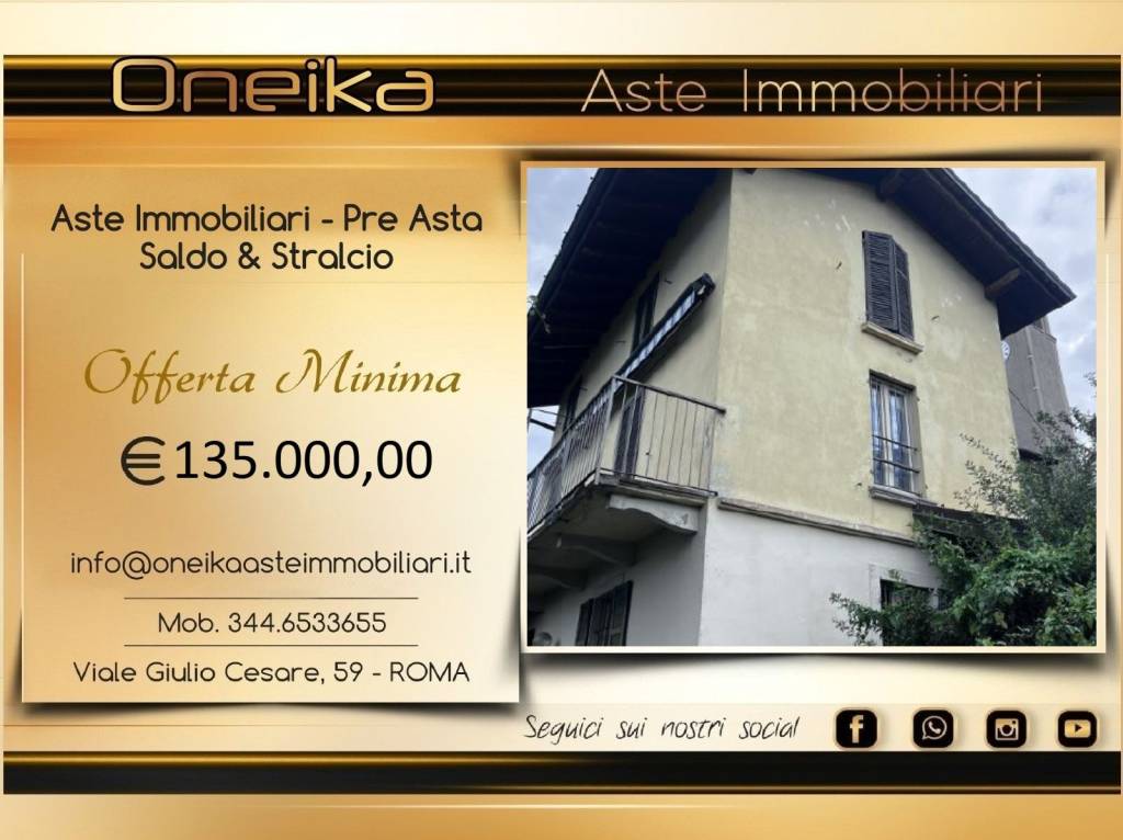 casa indipendente in vendita a Luino in zona Voldomino