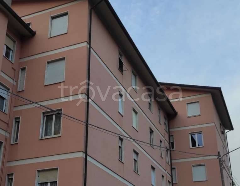 appartamento in vendita a Luino in zona San Pietro