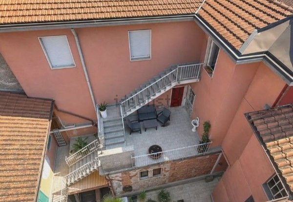 appartamento in vendita a Luino in zona San Pietro