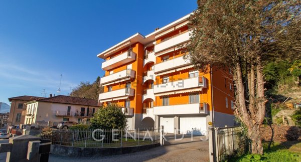 appartamento in vendita a Luino in zona Molino