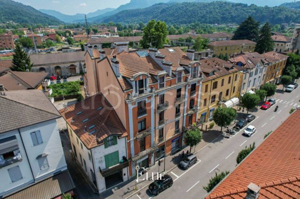 appartamento in vendita a Luino in zona San Pietro
