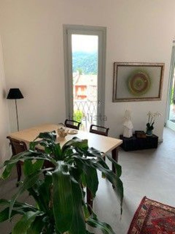 appartamento in vendita a Luino in zona San Pietro