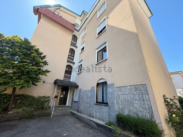 appartamento in vendita a Luino in zona San Pietro