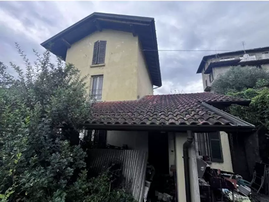 appartamento in vendita a Luino in zona Voldomino
