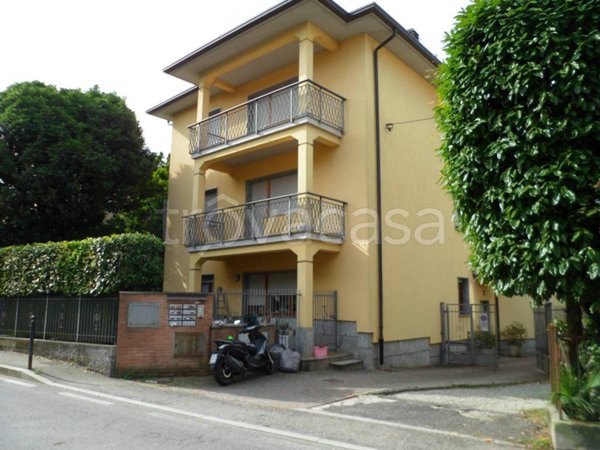 appartamento in vendita a Luino in zona Molino