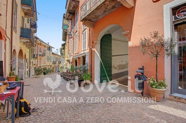 appartamento in vendita a Luino in zona San Pietro