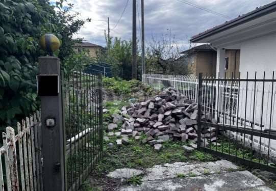 casa indipendente in vendita a Luino