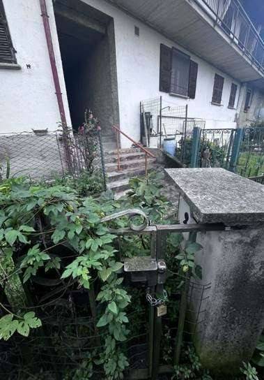 appartamento in vendita a Luino in zona Voldomino