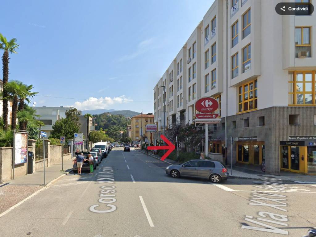 negozio in vendita a Luino in zona San Pietro