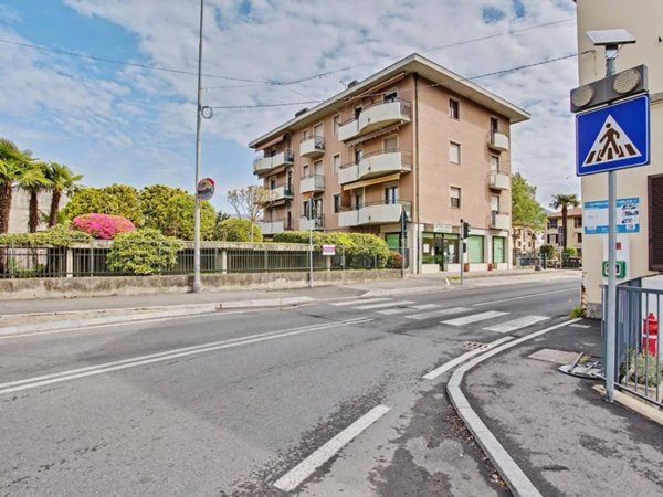 appartamento in vendita a Luino in zona San Pietro