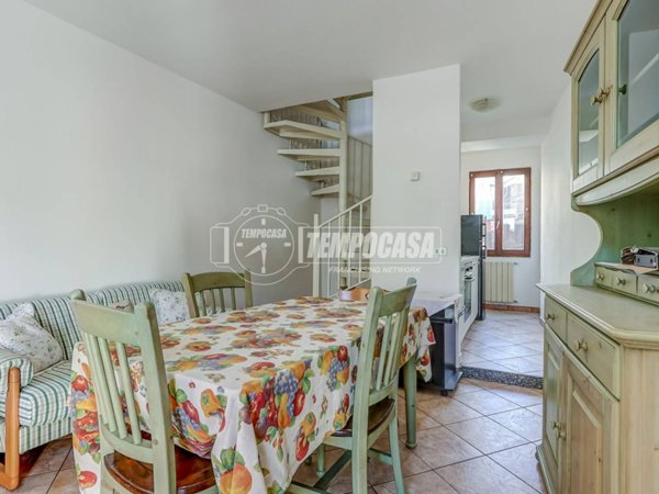 appartamento in vendita a Luino in zona Voldomino
