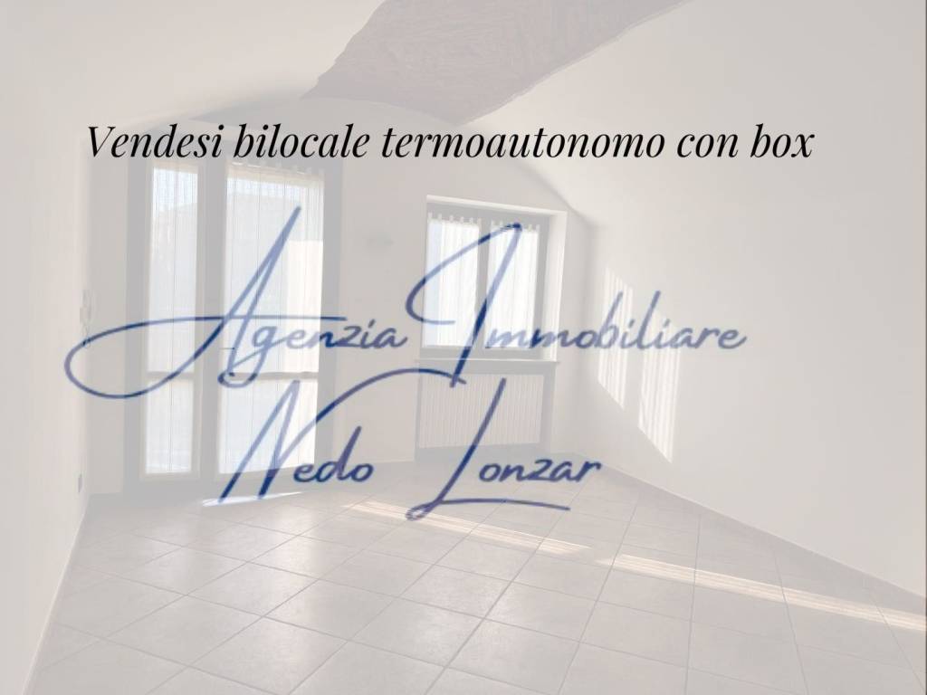 appartamento in vendita a Luvinate