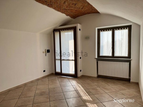 appartamento in vendita a Luvinate