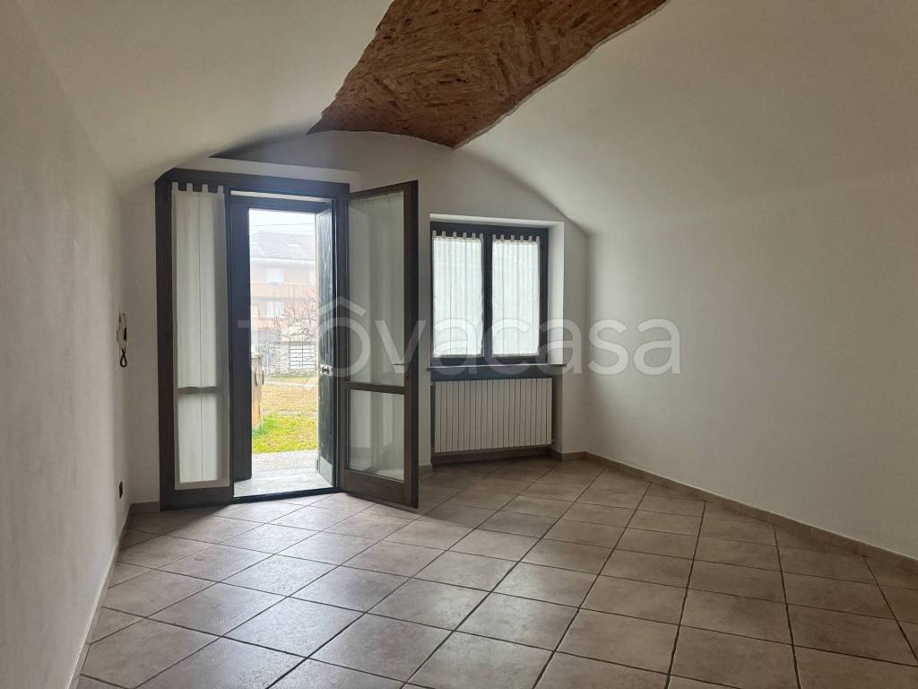 appartamento in vendita a Luvinate