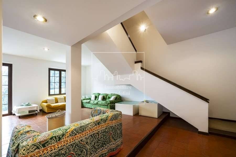 appartamento in vendita a Luvinate