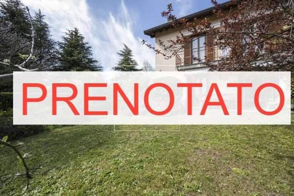 appartamento in vendita a Luvinate