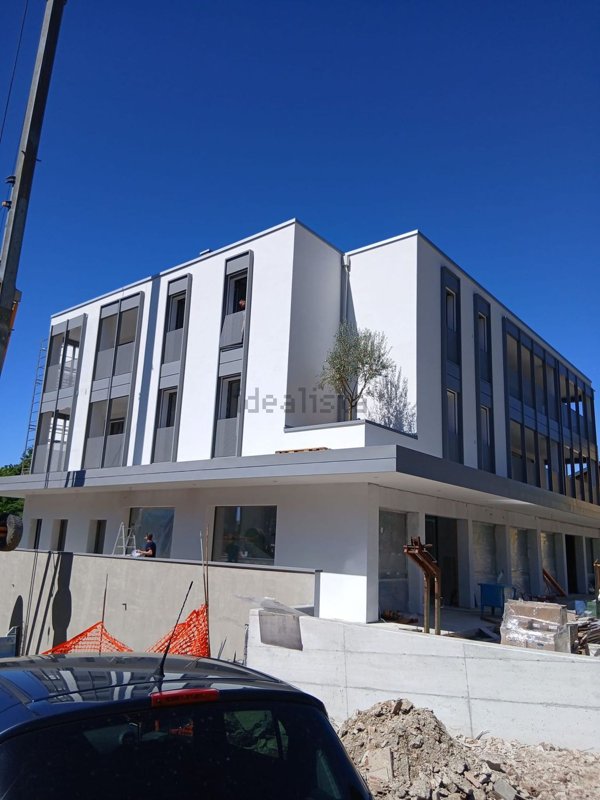 appartamento in vendita a Luvinate
