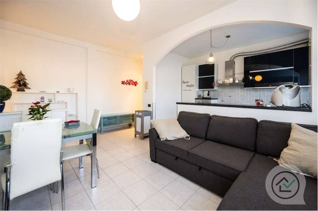appartamento in vendita a Malnate