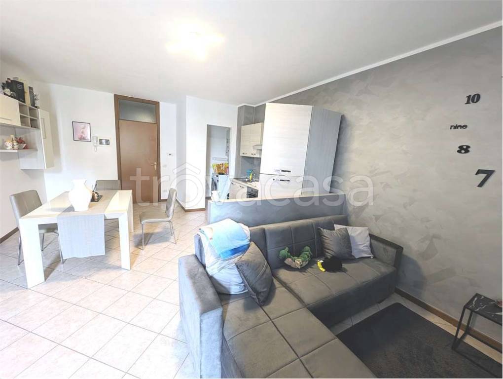 appartamento in vendita a Malnate