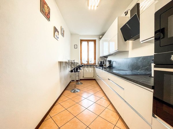 appartamento in vendita a Malnate