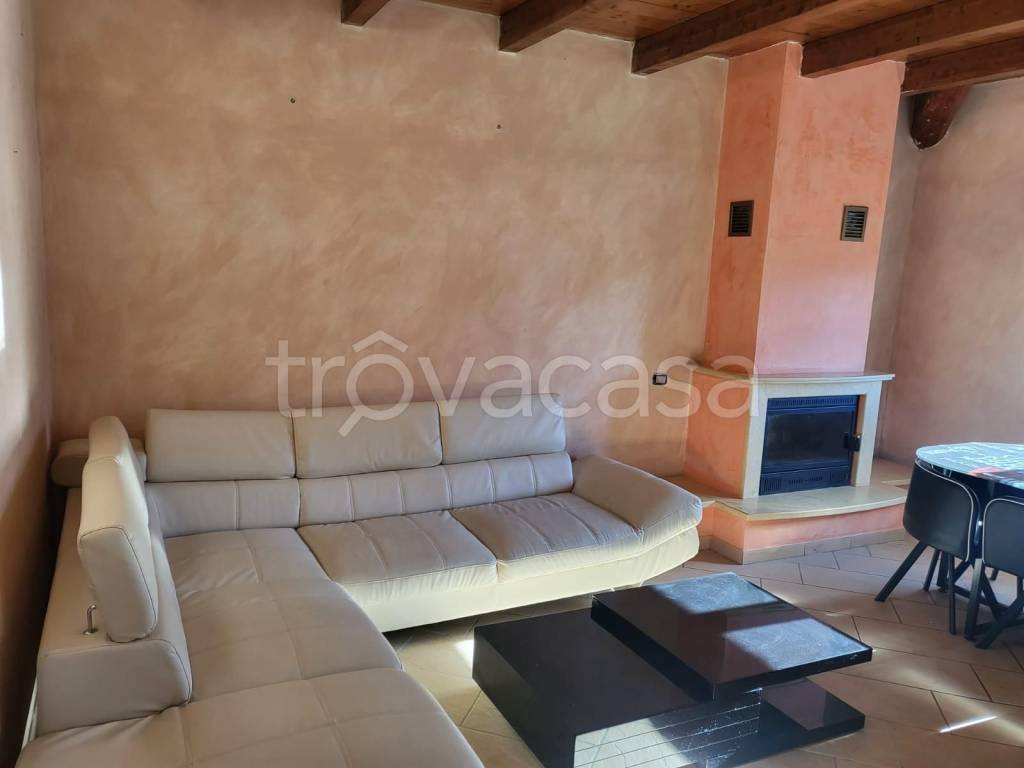 appartamento in vendita a Malnate