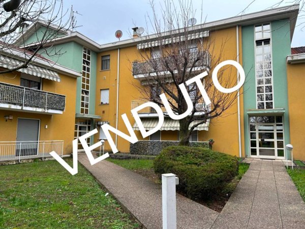 appartamento in vendita a Malnate
