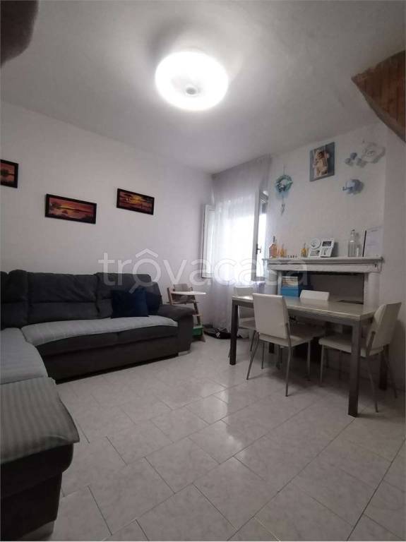 appartamento in vendita a Malnate