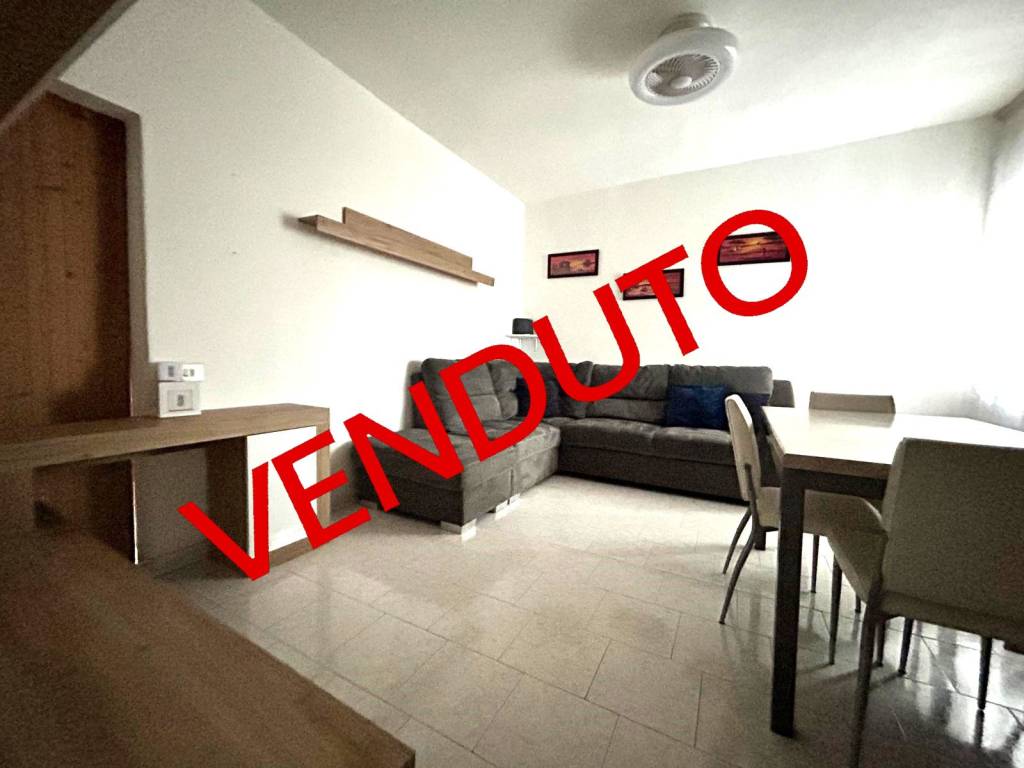 appartamento in vendita a Malnate