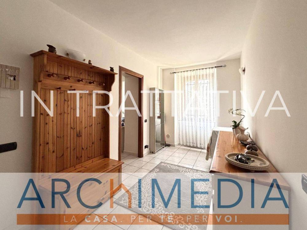 appartamento in vendita a Malnate