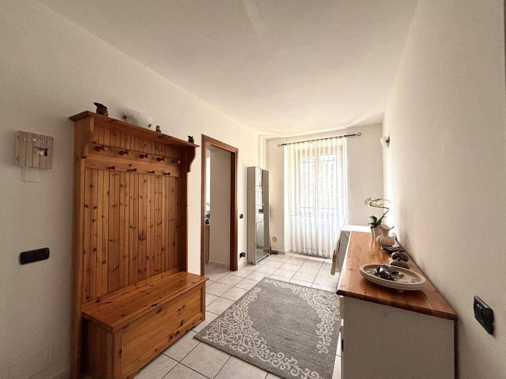 appartamento in vendita a Malnate