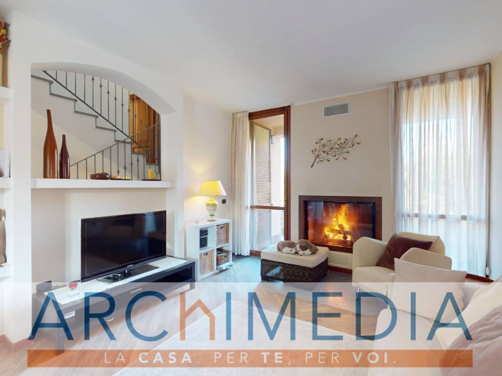 casa indipendente in vendita a Malnate