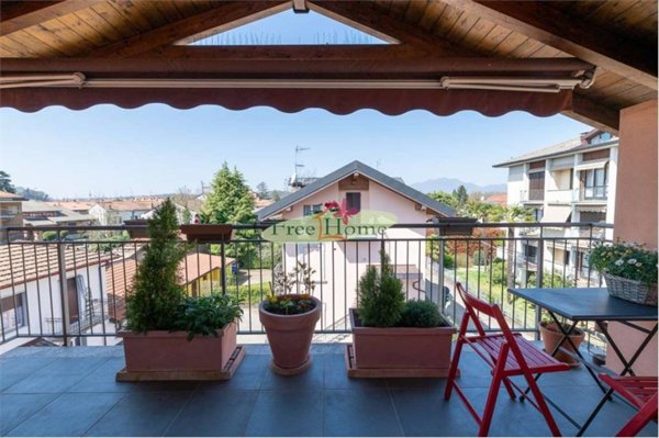 appartamento in vendita a Malnate