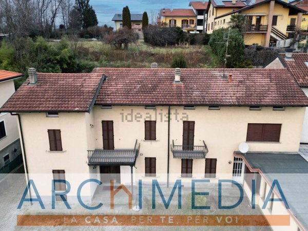 appartamento in vendita a Malnate