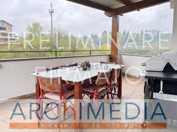 appartamento in vendita a Malnate